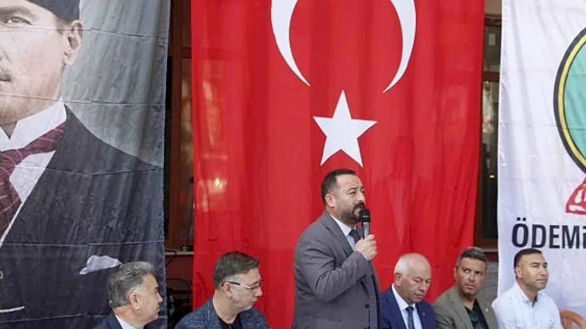 Ödemiş Belediye emekçilerine bayram hediyesi