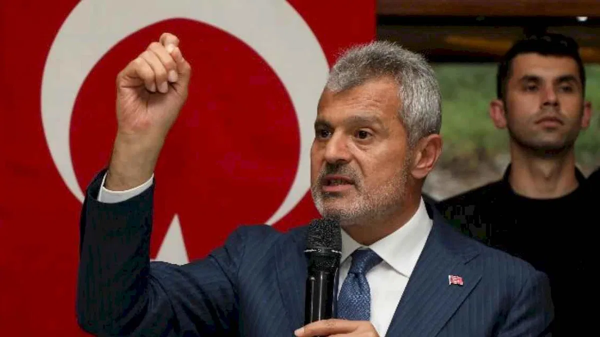 Başkan Öntürk: Hatay'da tefeciden bile borç alınmış!