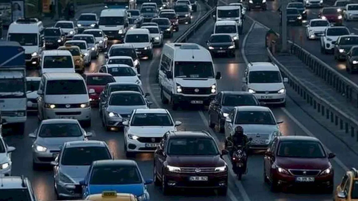 Trafiğe kayıtlı araç 32,3 milyona ulaştı