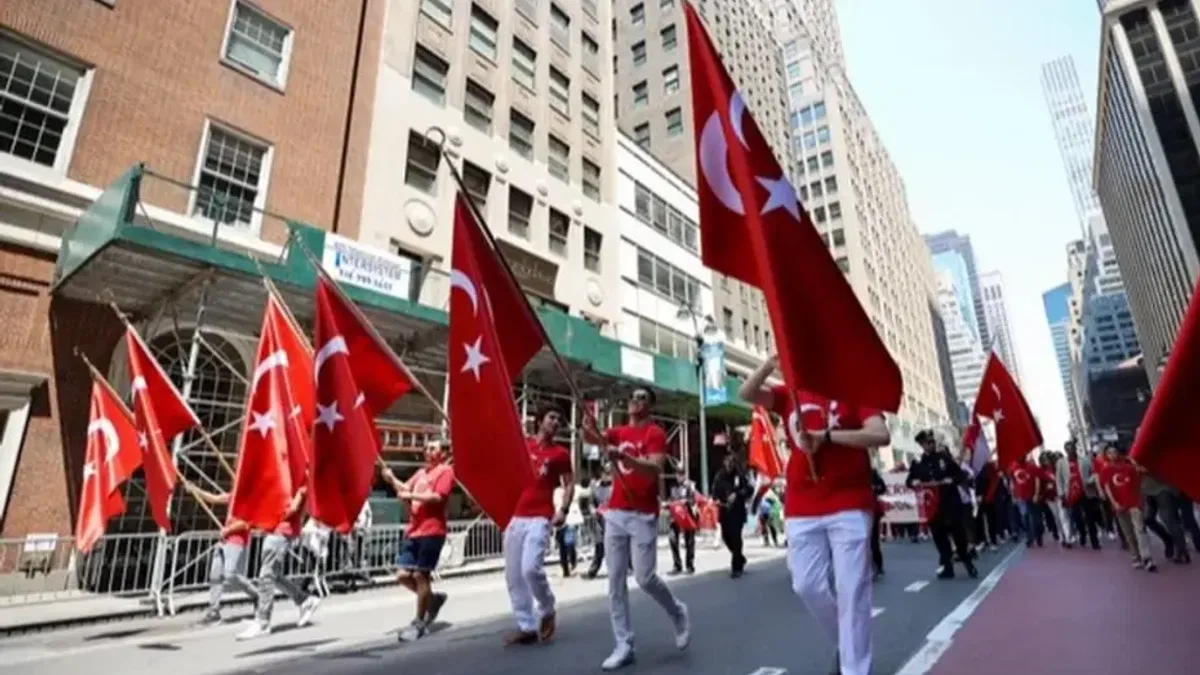 New York’ta 43. Türk Günü Yürüyüşü hazırlığı