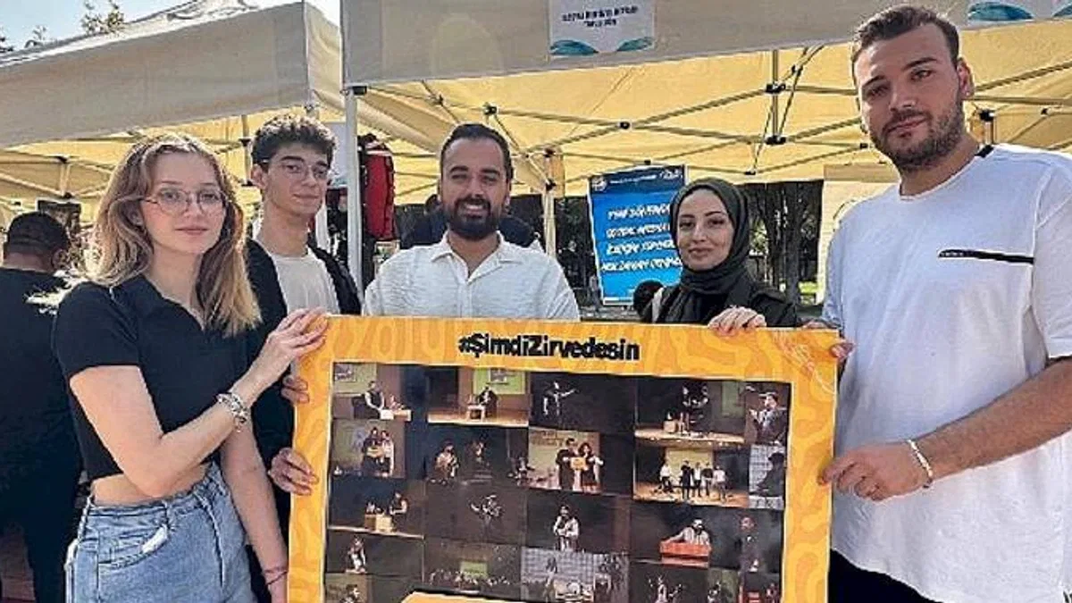 ESMİT ile Egeli Öğrenciler Sosyal Medyada Daha Güçlü