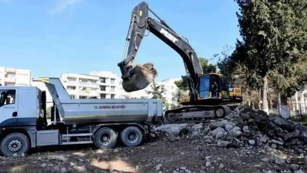 İzmir Bornova’ya ücretsiz halk otoparkı geliyor