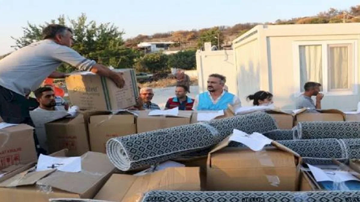 Manisa Saruhanlı'da yangının yaraları sarılıyor