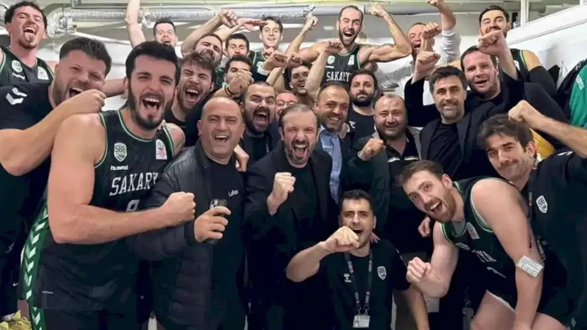 Namağlup lider Sakarya, Kütahya engelini aştı