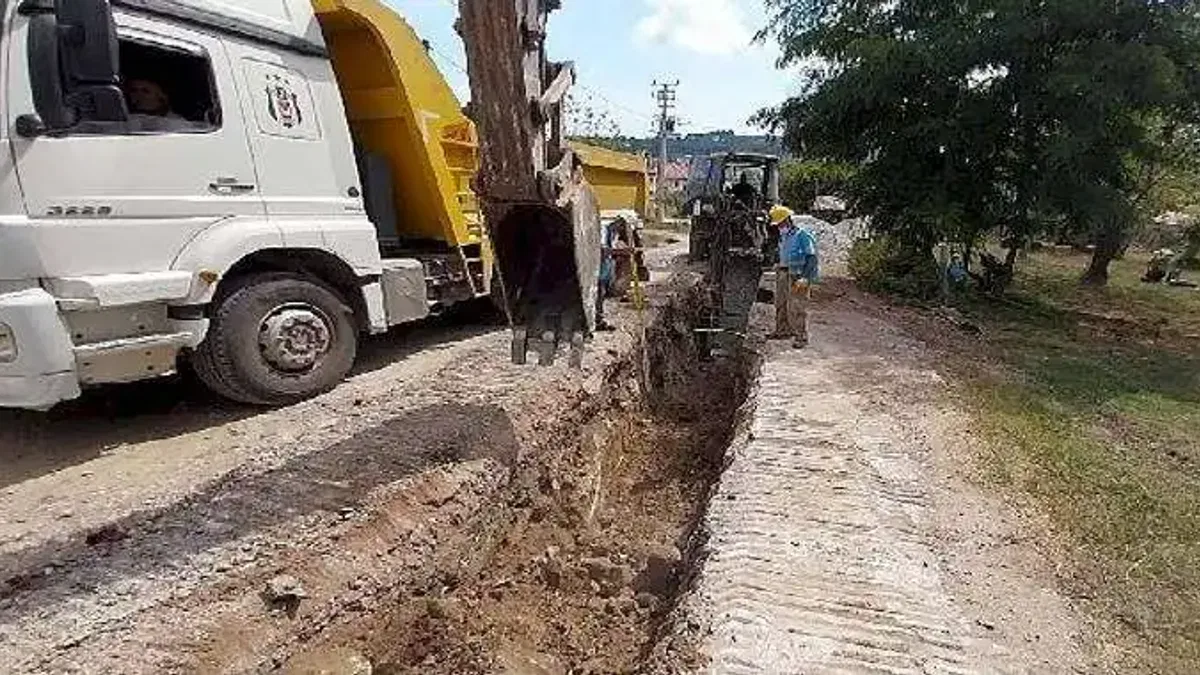 İSU, Kandıra Karaağaç Mahallesi'ne yeni kanalizasyon hattı yapıyor