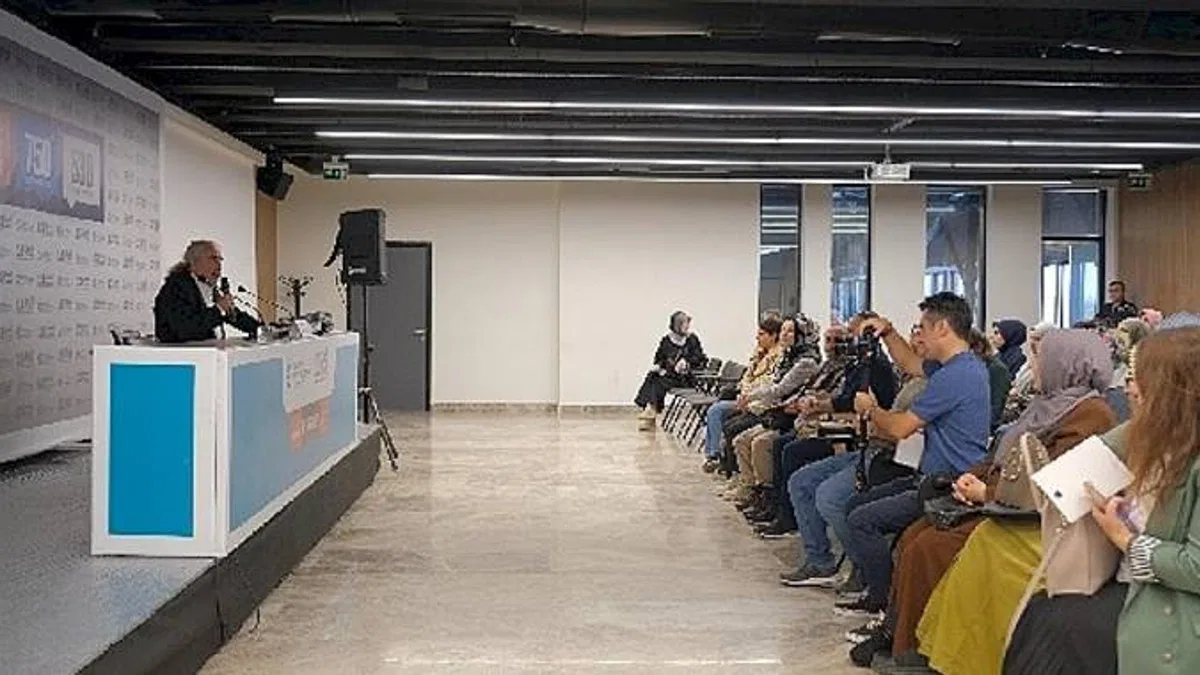 Şener: Türkiye'nin Duruşu Diplomasi Yolunu Açabilir