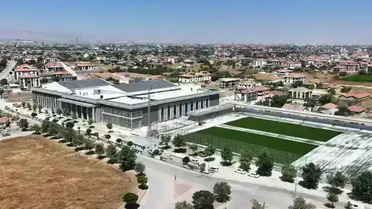 Konya Karatay Spor Merkezi'nde sona yaklaşılıyor