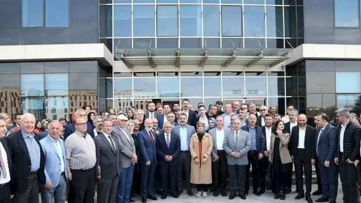 Başkan Büyükkılıç mazbatasını aldı