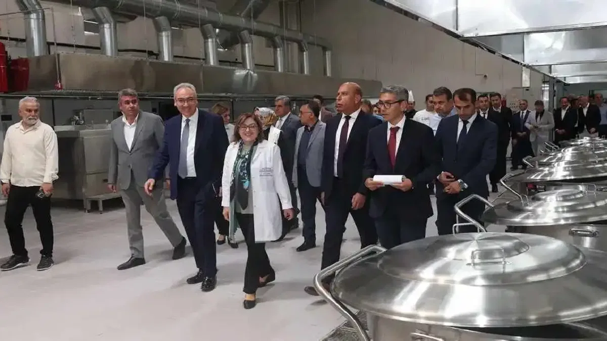 Gaziantep’te modern aşevi hizmete girdi