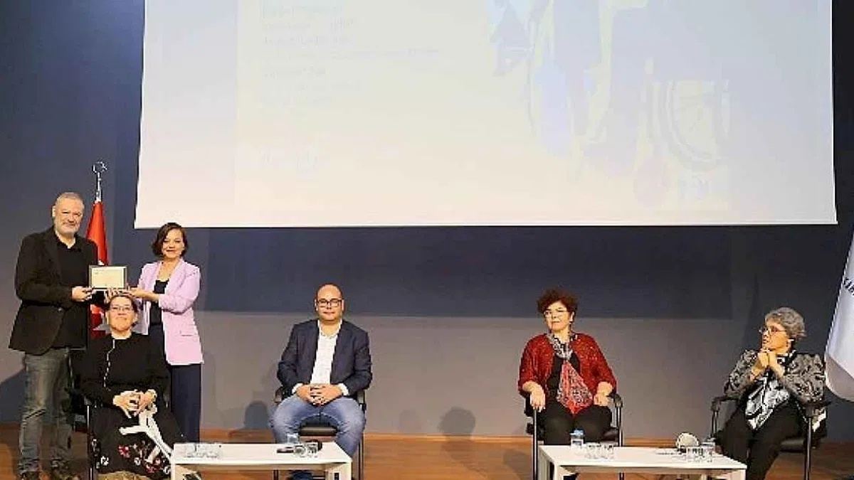 Karabağlar'da "Engelsiz Gelecek" için bir araya geldiler