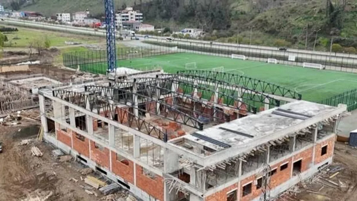 Ordu'da Eskipazar Spor Kompleksi inşaatı sürüyor
