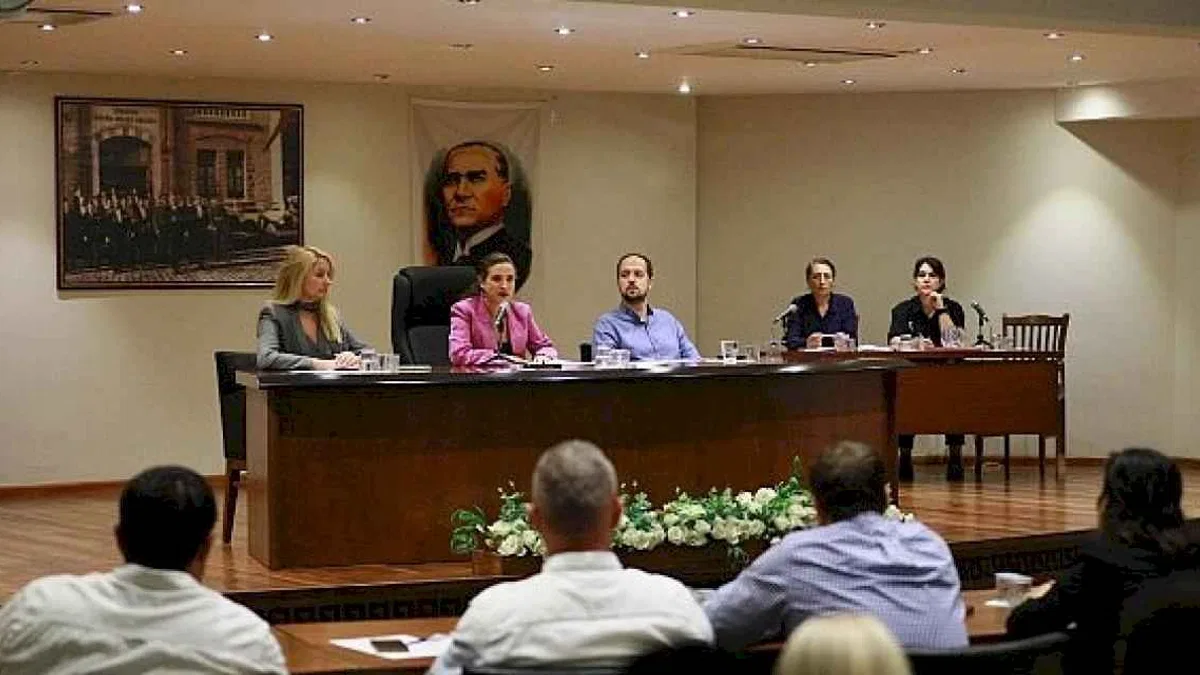 Başkan Ceritoğlu Sengel'den mecliste eğitim manifestosu