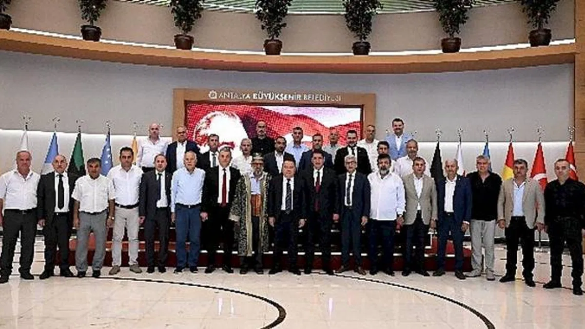Başkan Böcek esnaf temsilcilerini ağırladı