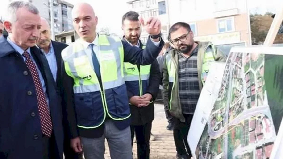 Kocaeli'de Başkan Büyükakın, Eskihisar Kavşağı'nda son durumu inceledi
