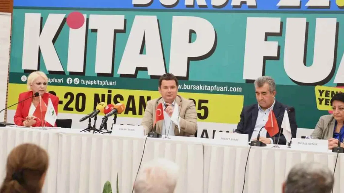 Bursa’da Başkan Erkan Aydın yazarlarla söyleşide buluştu