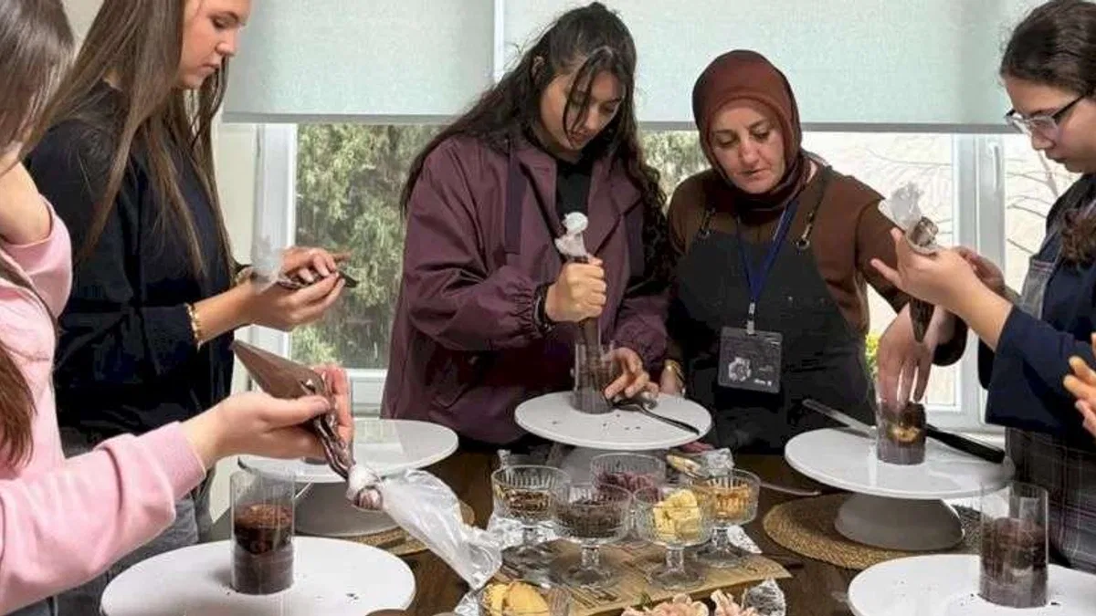 Sakarya'da ara tatilde SAMEK atölyelerine ilgi yoğun