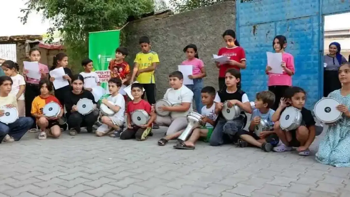 Diyarbakır Gezici Müzik Atölyesi’yle çocuklar konsere hazırlanıyor
