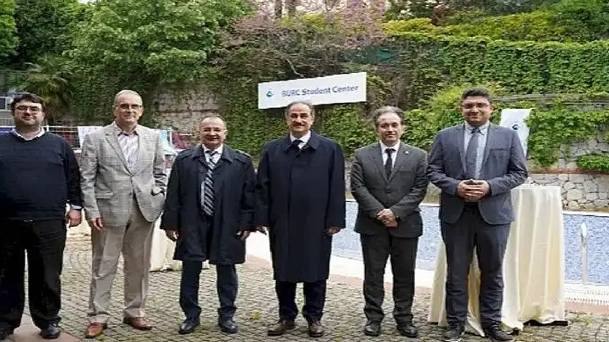 BURC Student Center açıldı