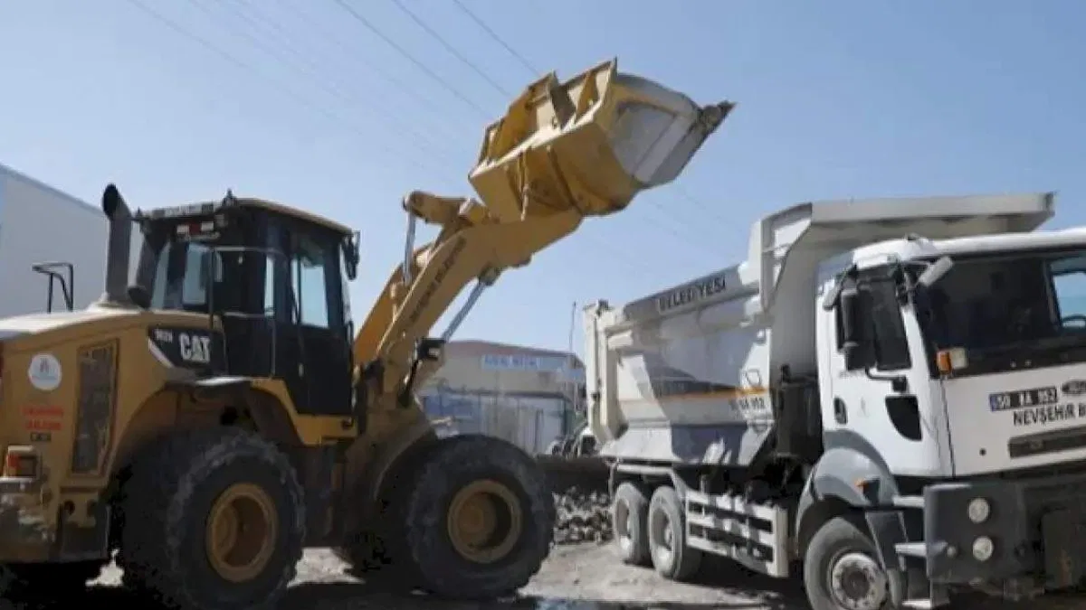 Nevşehir Sanayi Bölgesi'nde asfalt çalışması