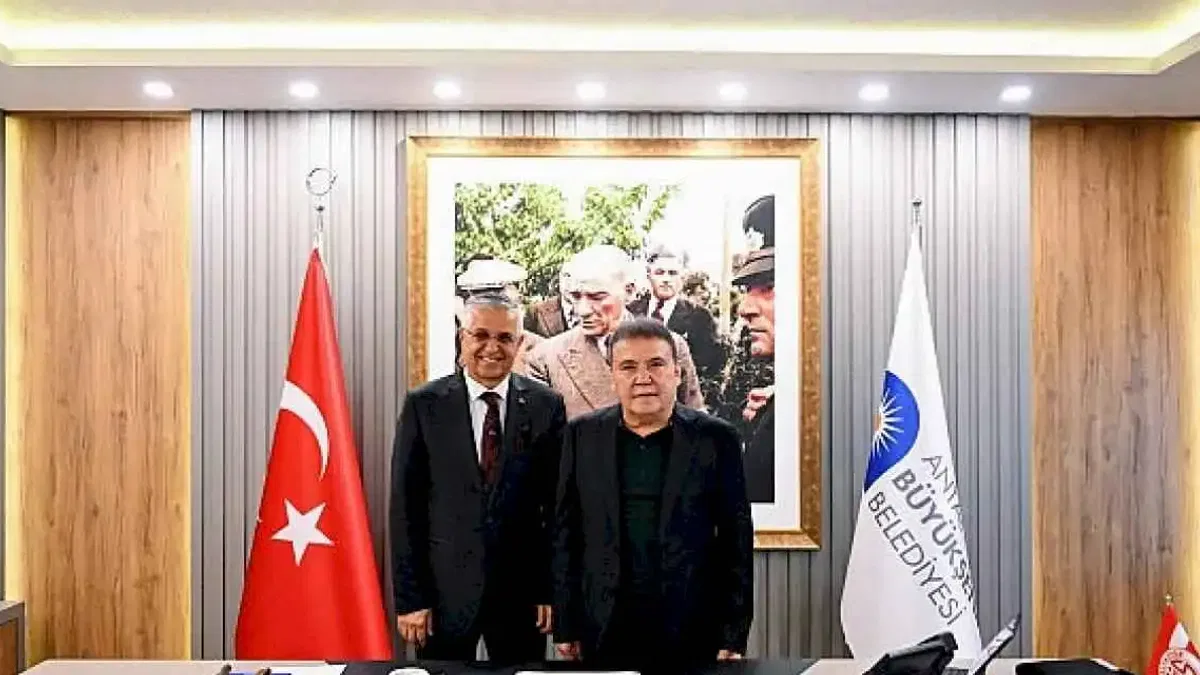 Başkan Topaloğlu'ndan Başkan Böcek'e ziyaret