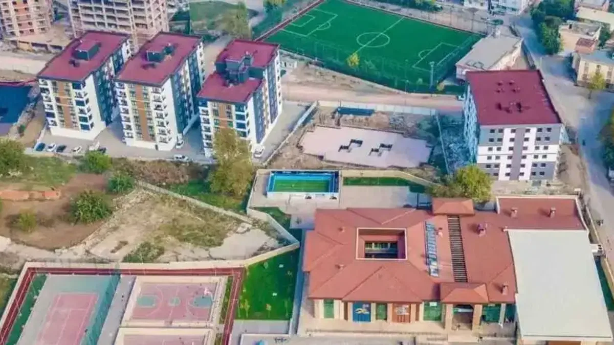Bursa Yıldırım'da gençlik merkezi yeni döneme hazır