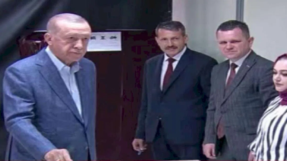 Cumhurbaşkanı Erdoğan oyunu İstanbul'da kullandı