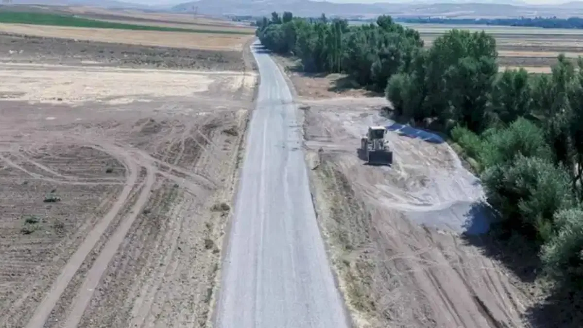 Kahramanmaraş Elbistan kırsalında ulaşım konforu artıyor