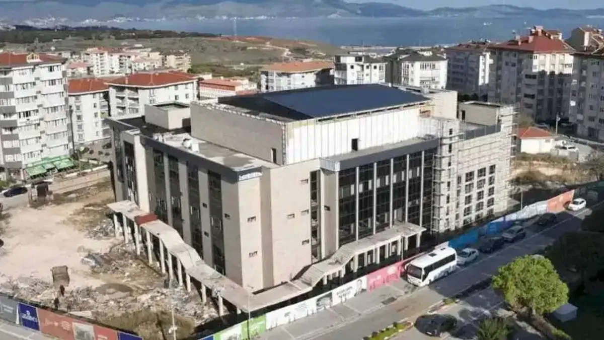 Balıkesir'de yatırımları hız kesmeden sürüyor