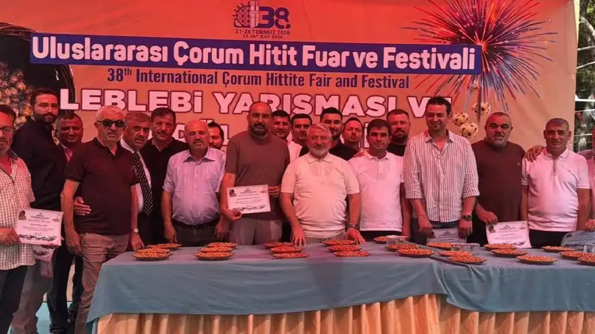Çorum’da leblebi yarışması renkli geçti