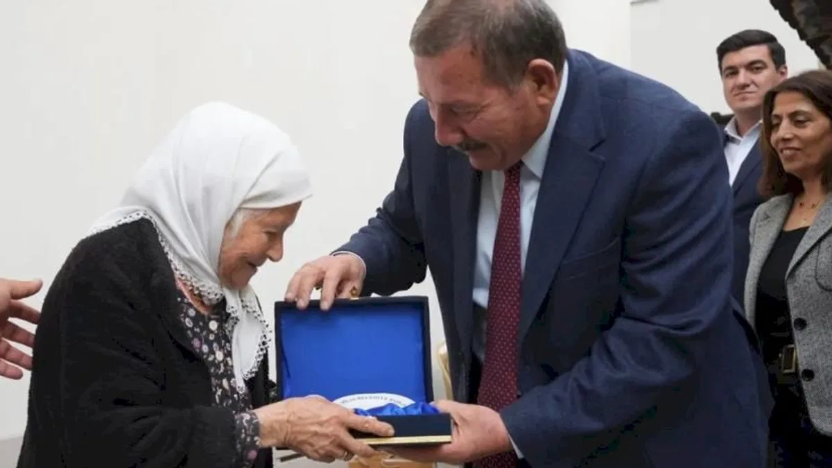 Milas'ta Başkan Topuz'dan asırlık çınarlara ziyaret