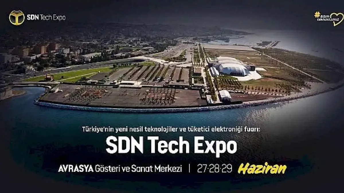 Türkiye'nin İlk İnsanlı Uçan Arabası AirCar, SDN Tech Expo'da