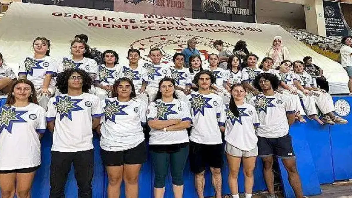 Muğla Büyükşehir Sporcularından Taekwondo'da 15 Madalya Birden