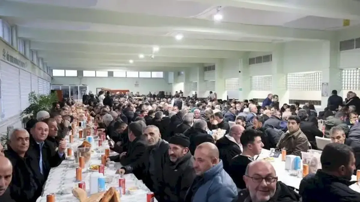 Ağrı’da pancar üreticileri iftarda buluştu