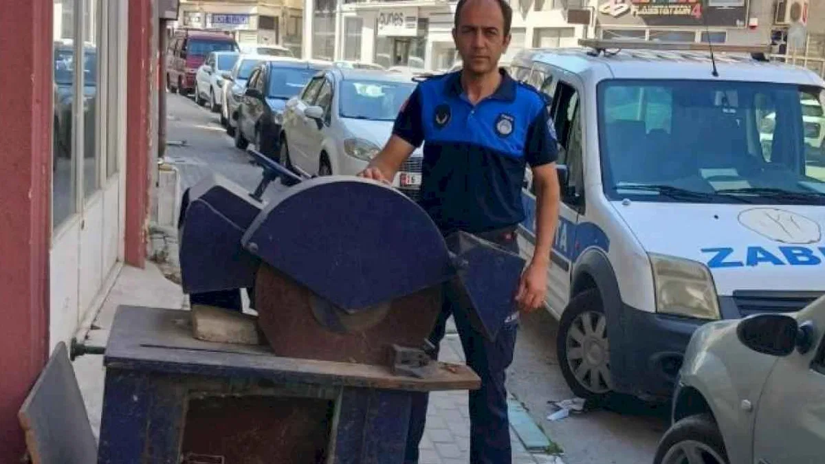 Bursa Gemlik'te kaldırım işgaline geçit yok!