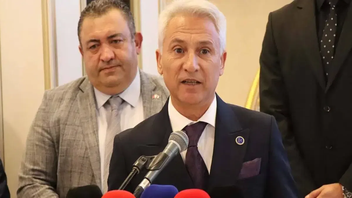 MHP Kırıkkale’de Mekki Varol yeniden il başkanı seçildi