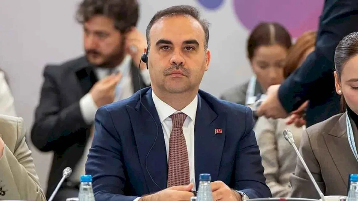Bakan Kacır: Türkiye, bölgesel kalkınma ile küresel zorlukların üstesinden gelecek