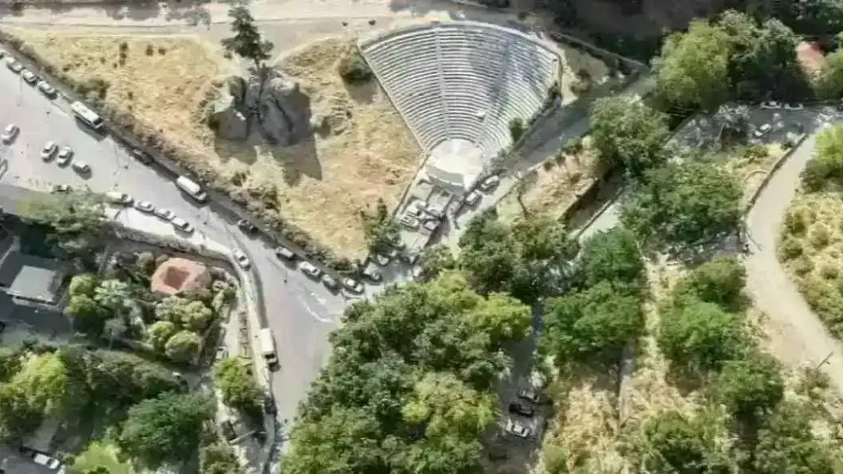 Manisa Çaybaşı Deresi’nde temizlik çalışması