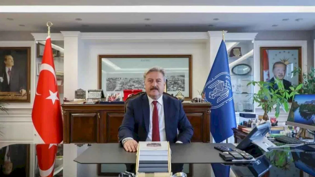 Mustafa Palancıoğlu'ndan 'Cumhuriyet Bayramı' mesajı