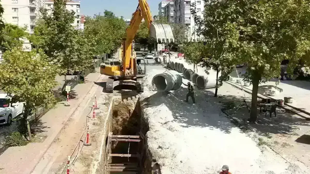 Konya'da Rauf Denktaş Caddesi'ne altyapı takviyesi