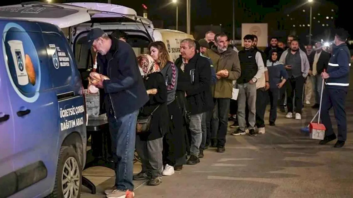 Ankara Büyükşehir'den şehir hastanelerine sahur ikramı