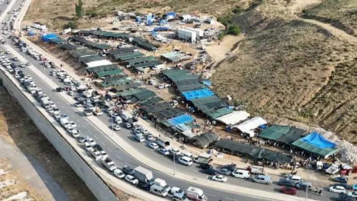 İzmir Karabağlar'da planlı ve denetimli kurban alanı