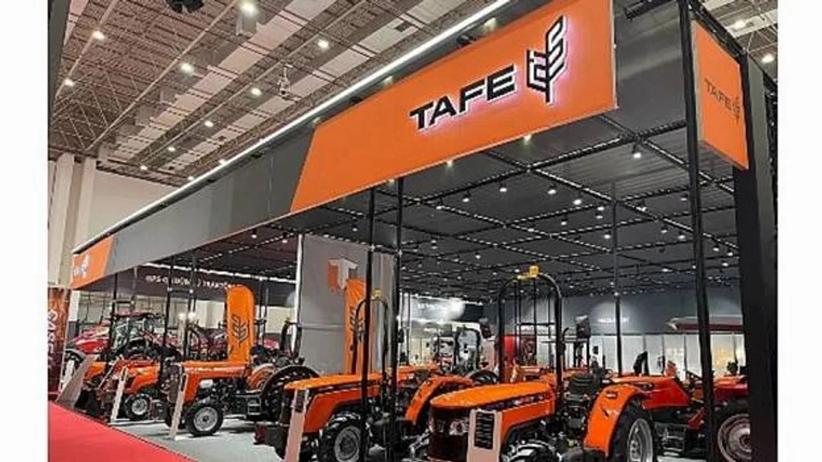 TAFE Traktör, İzmir Tarım Fuarı'nda yeni bahçe ve meyve traktörlerini sergiliyor