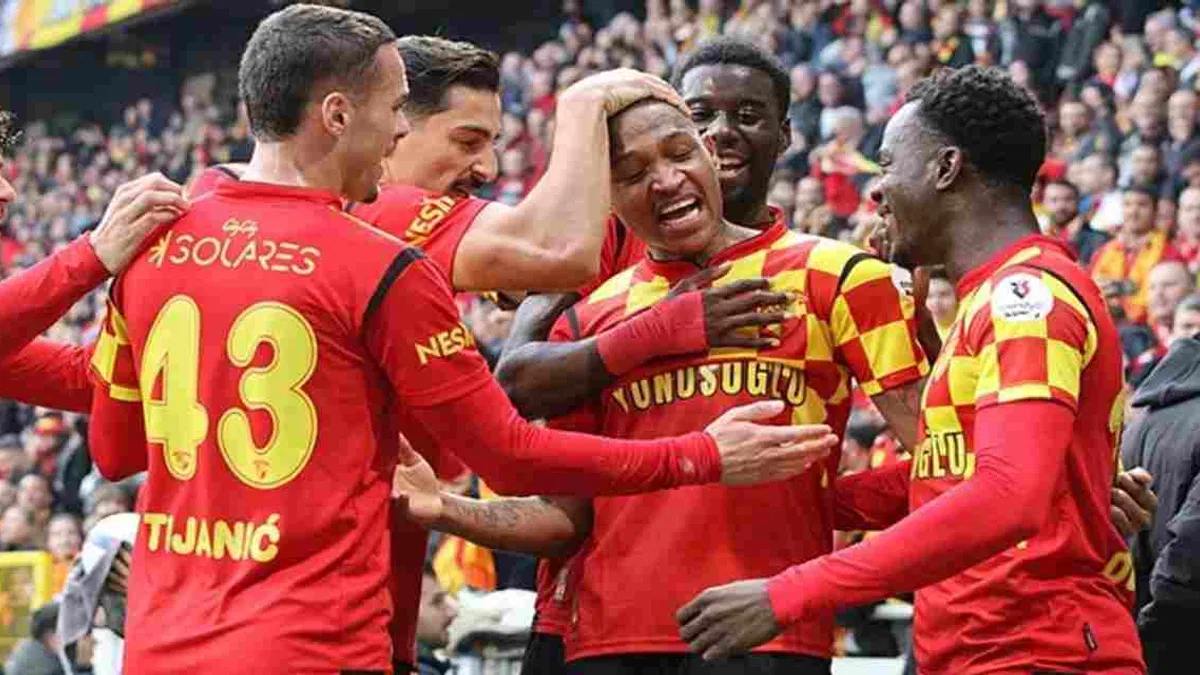 Göztepe 3-0 Çaykur Rizespor (Maç Sonucu) Göztepe 3 puanı 3 golle aldı!