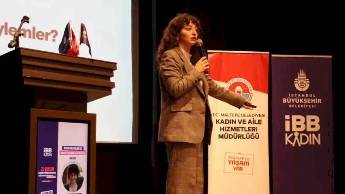 İstanbul Maltepe'de şiddet üzerine söyleşi