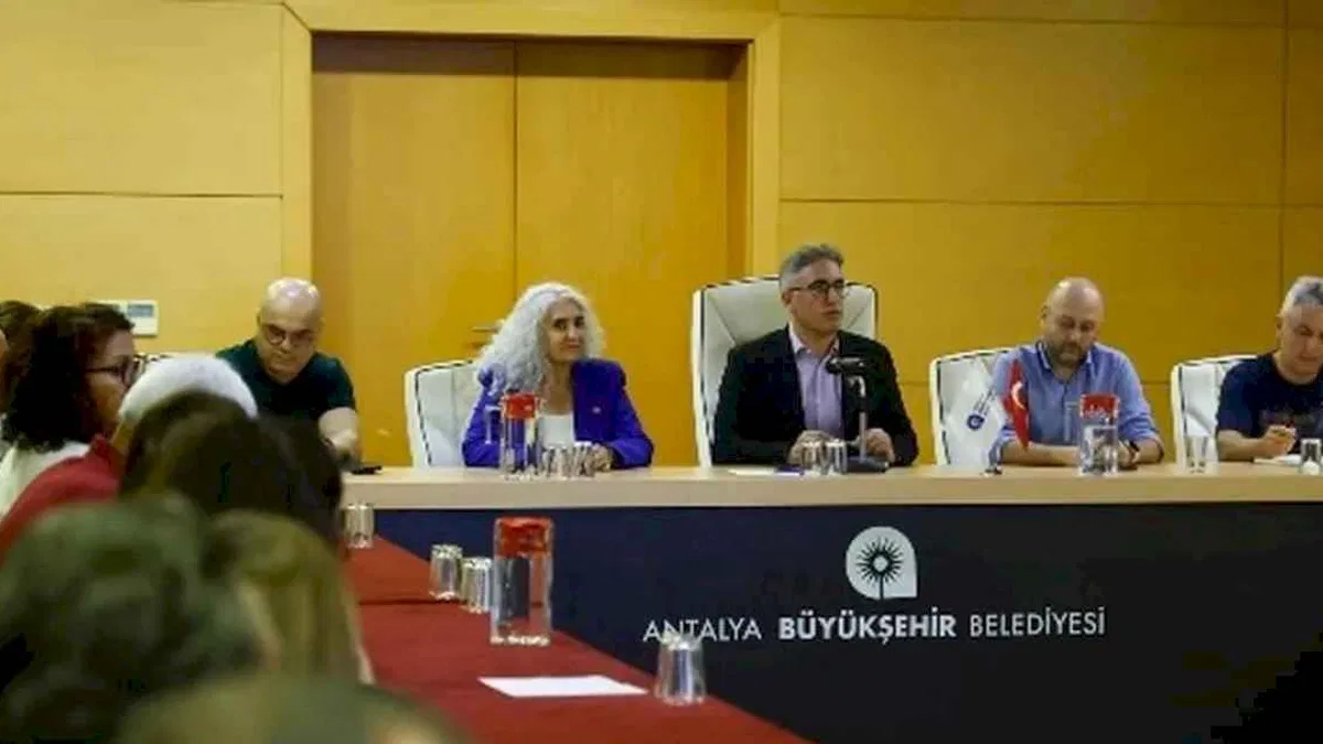 Antalya Büyükşehir deniz ekosistemini “Yapay Resif Projesi” ile koruyacak