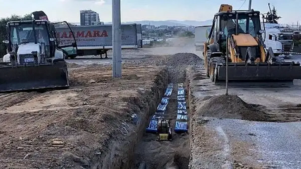 Çayırova'ya Yeni İçme Suyu ve Kanalizasyon Hatları Yapılıyor