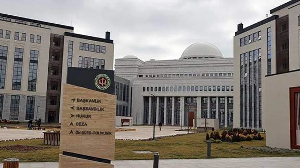 'Dur' ihtarına uymayıp çarptığı polisi şehit eden sanığın cezası onandı