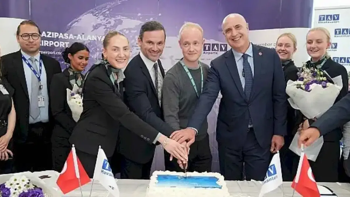 Gazipaşa-Alanya Havalimanı, Copenhagen Air Taxi'nin ilk uçuşunu karşıladı