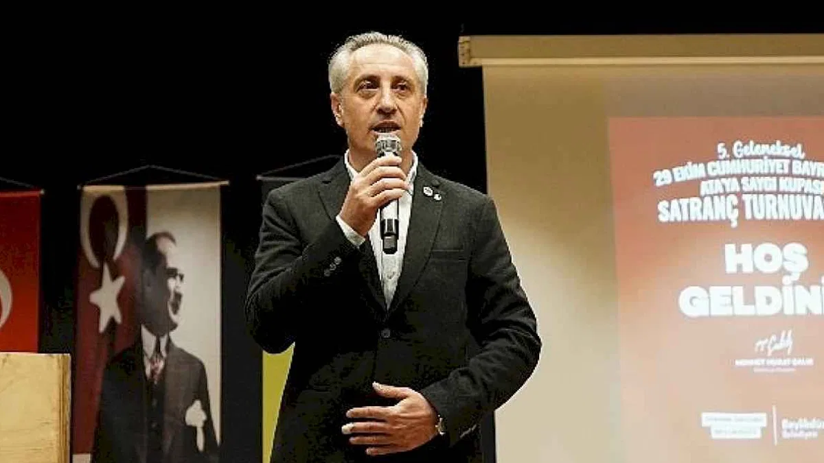 Beylikdüzü'nde 29 Ekim ve Ata'ya Saygı Satranç Turnuvası'na Yoğun İlgi