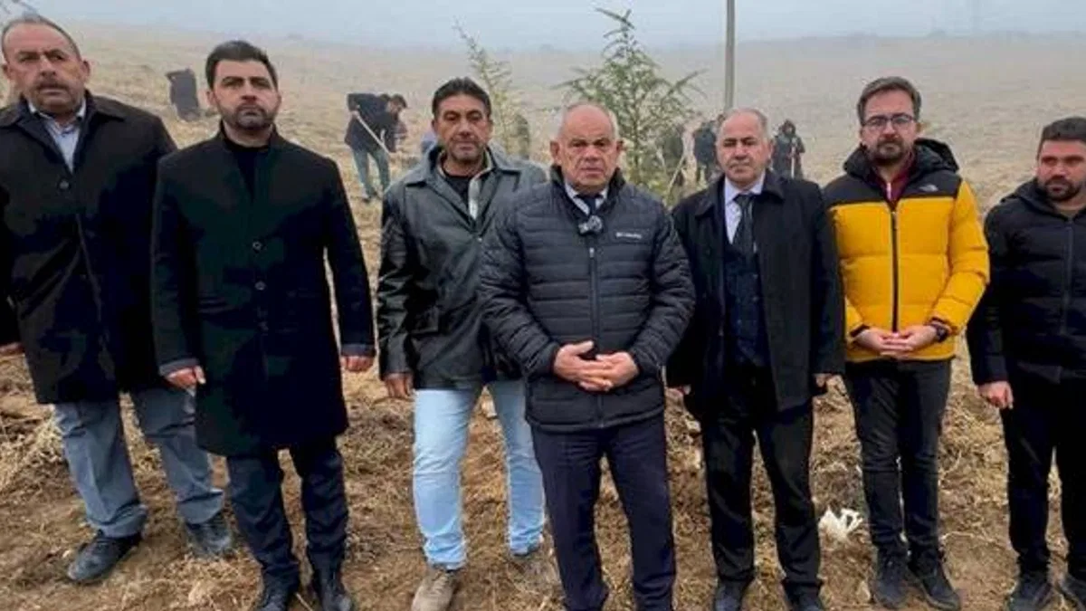 Kayseri Büyükşehir şehri yeşillendirmeye devam ediyor